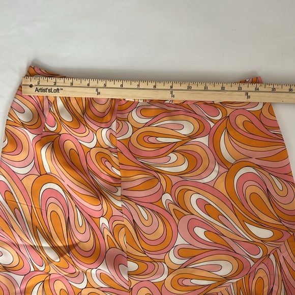 MICHAEL KORS Women’s Skirt - Picture 7 of 9